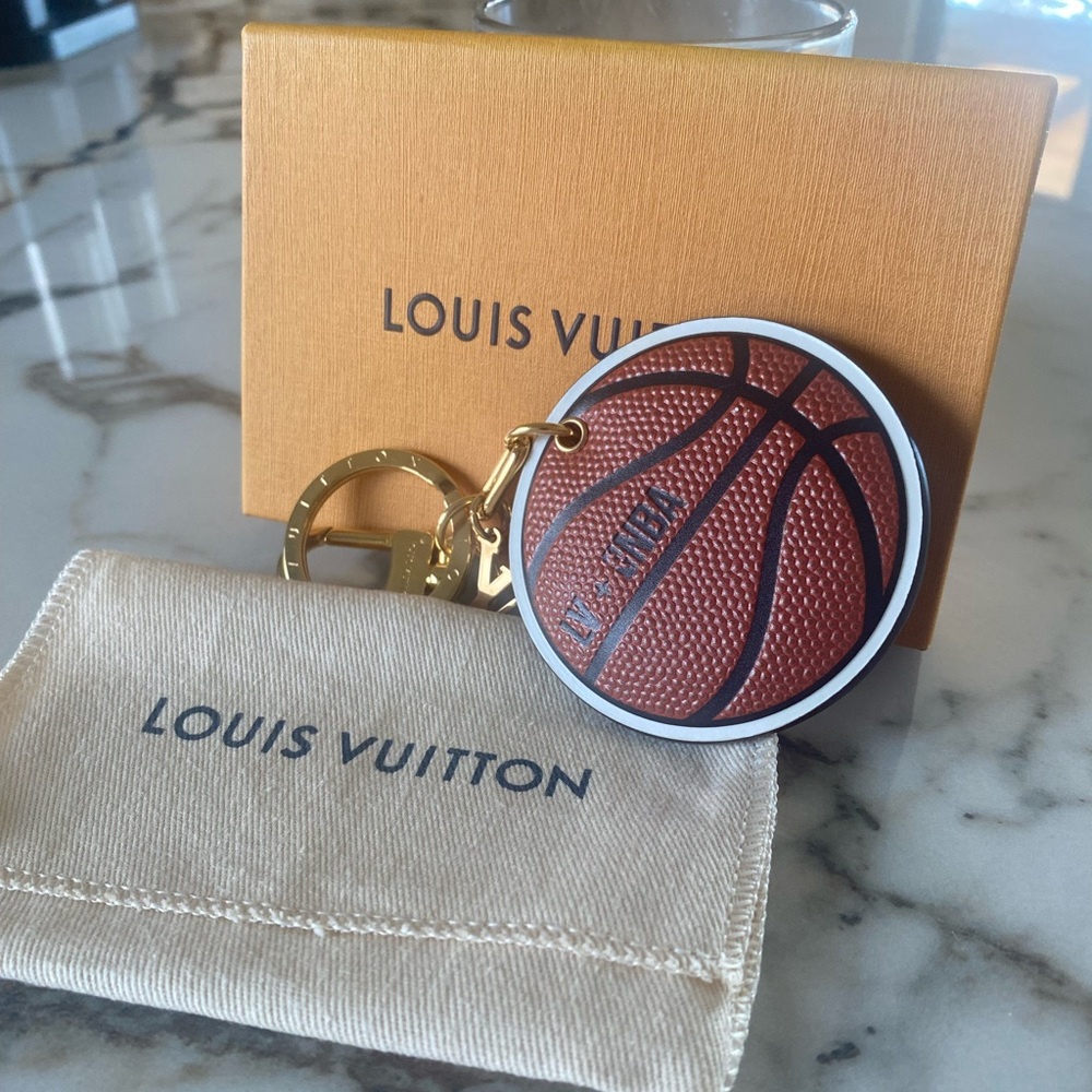 LV× NBA Basketball Bag Charm and Key Holder Metal with Embossed Leather.